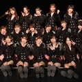 1列目：伊藤実希、青木莉樺、荒井優希、青木詩織、入内嶋涼。2列目：太田彩夏、中野愛理、北野瑠華、岡本彩夏、江籠裕奈、水野愛理。3列目：西井美桜、藤本冬香、川嶋美晴、日高優月、鈴木愛菜（ｃ）2023 Zest, Inc.
