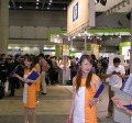 　5月18日から20日まで、東京ビッグサイトにおいて開催されている「ビジネスシヨウ TOKYO 2005」では、既報の通りIT大手の姿がほとんど見えない中、日本ヒューレット・パッカード（以下、HP）の大規模な出展が目を引く。