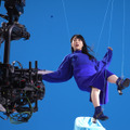 乃木坂46・賀喜遥⾹、CMでワイヤーアクション！！？「本当にあっという間に終わっちゃった」
