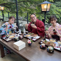 和田まんじゅうが、まんじゅうを食べ尽くす特番放送！美女にデレデレ