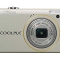 COOLPIX S640（アイスシルバー）