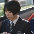 神木隆之介＆中川大志、松本穂香をワークアウトに誘うも......au“意識高すぎ！高杉くん”新CM