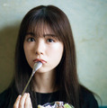 「B.L.T.2024年1月号」別冊付録：筒井あやめ（乃木坂46）  両面超ビッグポスター（裏）