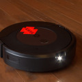 一斉に稼働するロボット掃除機「ルンバ」が話題！神田明神の「煤納め」をサポート