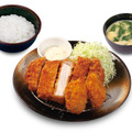 超厚切りロースかつ＆カキフライ（2個）定食 1,320円