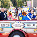 和服姿のミッキーが新年のごあいさつ！新アンバサダーも就任お披露目