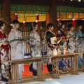 乃木坂46、メンバー8人が乃木神社で成人式！