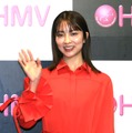 小島梨里杏【撮影：小宮山あきの】