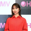 小島梨里杏【撮影：小宮山あきの】