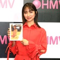 小島梨里杏【撮影：小宮山あきの】