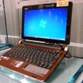 Aspire one D250（ルビーレッド）