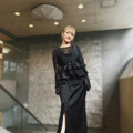 平祐奈、金髪×モード系オールブラックコーデ姿に歓喜の声
