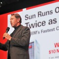 「Oracle OpenWorld」基調講演に登壇したOracleのラリー・エリソンCEO