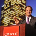 「Oracle OpenWorld」にはシュワルツェネッガー州知事も登壇