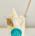 ソフトクリーム＆よーぐるちょ チーズケーキ添え　（1個）　800円