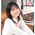櫻坂46・的野美青『週刊少年チャンピオン』25号（秋田書店）誌面カット