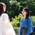 左から）髙橋ひかる、富田鈴花（C）フジテレビ