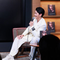 眞栄田郷敦、写真集発売記念イベント開催　カメラマンの二階堂ふみも登場