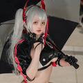 プリンツ・オイゲン『アズールレーン』／終夜蓮（@sorcieresommeil）