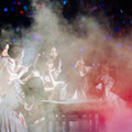 「4th ARENA TOUR 2024 新・櫻前線 -Go on back?- IN 東京ドーム」ライブ写真（撮影：上山陽介）