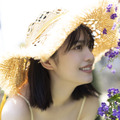 石浜芽衣1st写真集（タイトル未定）（ｃ）西條彰仁／講談社