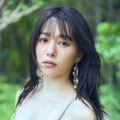 桜井日奈子、10周年写真集のお渡しイベント開催　セクシーなドレスショットも公開　
