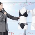村重杏奈【写真：竹内みちまろ】