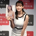 山崎あみ【撮影：小宮山あきの】