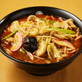 東京ラーメンストリート、15周年記念「パワフル旨辛フェア」開催