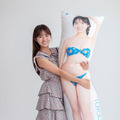 もっちりとした最高級の生地を使用！？豊田ルナのリアルなサイズ感を体感できる等身大抱き枕カバー発売