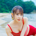声優・前田佳織里、2nd写真集を発売！ 初の水着カットも収録