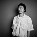 「べらぼう～蔦重栄華乃夢噺～」メインビジュアルのアートディレクターを担当した菅谷幸生　(C)NHK