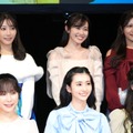 （前列左から）松雪彩花、大島璃音、小林李衣奈、（後列左から）魚住茉由、青原桃香、岡本結子リサ【撮影：小宮山あきの】