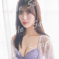 乃木坂46・岩本蓮加 1st写真集「いたずらな風」特典ポストカードの絵柄　撮影／SAKAI DE JUN
