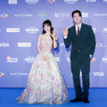イ・ヘソンとHANHAEⓒ CJ ENM Co., Ltd, All Rights Reserved