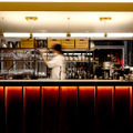 cafe terrace & bistro Queency