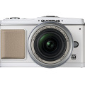 OLYMPUS PEN E-P1ホワイトのレンズキット