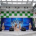 神奈川・ラゾーナ川崎プラザ ルーファ広場で開催された11thシングル「地平線を見ているか？」の発売記念イベント　(C)STU
