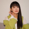 吉本実憂【写真：竹内みちまろ】