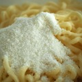 一平ちゃん夜店の焼そば ショートケーキ味（撮影／山田有真）