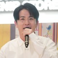 藤森慎吾【写真：竹内みちまろ】