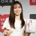 矢吹奈子【写真：竹内みちまろ】