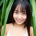 『SPA!デジタル写真集　堀りま「歌って踊るばぶ尻天使」』（扶桑社）誌面カット