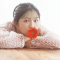 渡邉美穂 2025.4-2026.3 CALENDAR　撮影：多田悟　ワニブックス刊