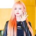 来日公演間近のIVE・リズ、春らしいピンク髪で少女時代・テヨンの名曲『Baram X 3』をカバー