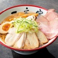 ［函館］麺や一文字／函館塩ラーメン３種のチャーシュー乗せ（１杯）1,650円