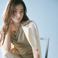 宮本茉由が着こなす、「2025 SUMMER　COLLECTION」