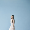 宮本茉由が着こなす、「2025 SUMMER　COLLECTION」