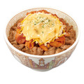 チーズナポリタン牛丼（並盛）820円