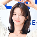 真夏で開放的に…韓国美人女優（35）、“結婚”について赤裸々に語る【PHOTO】